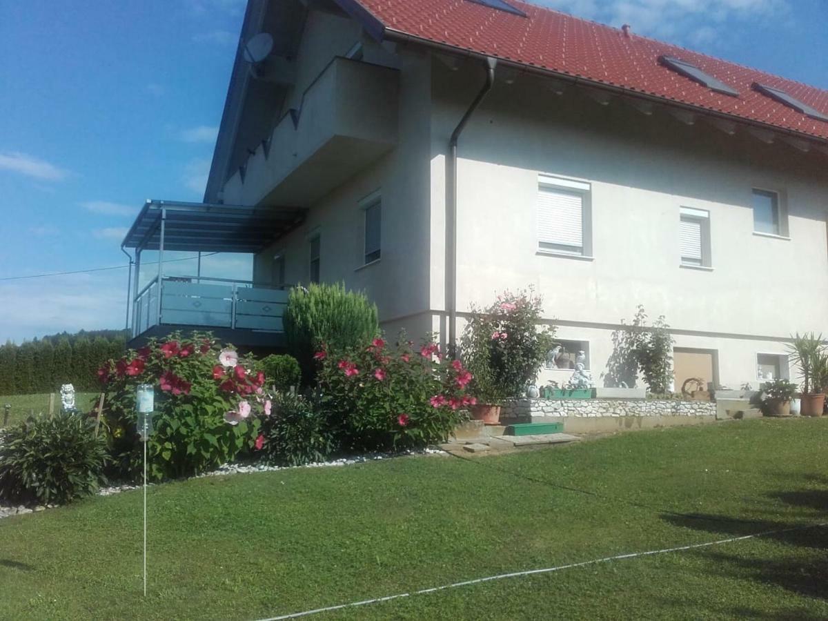 Apartamento Dahoam By Fam. Franz Gamlitz Exterior foto
